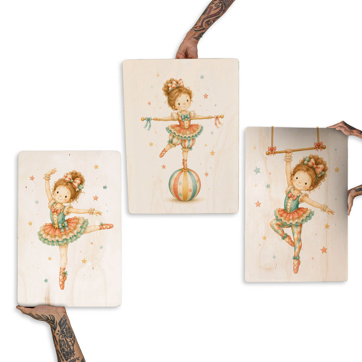 Trio Promocional 40x20 - Bailarina, Trapezista e Equilibrista